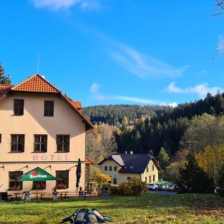 Horske Ubytovani Kralovsky Dvur Na Bilem Potoce Hamry  Exterior photo