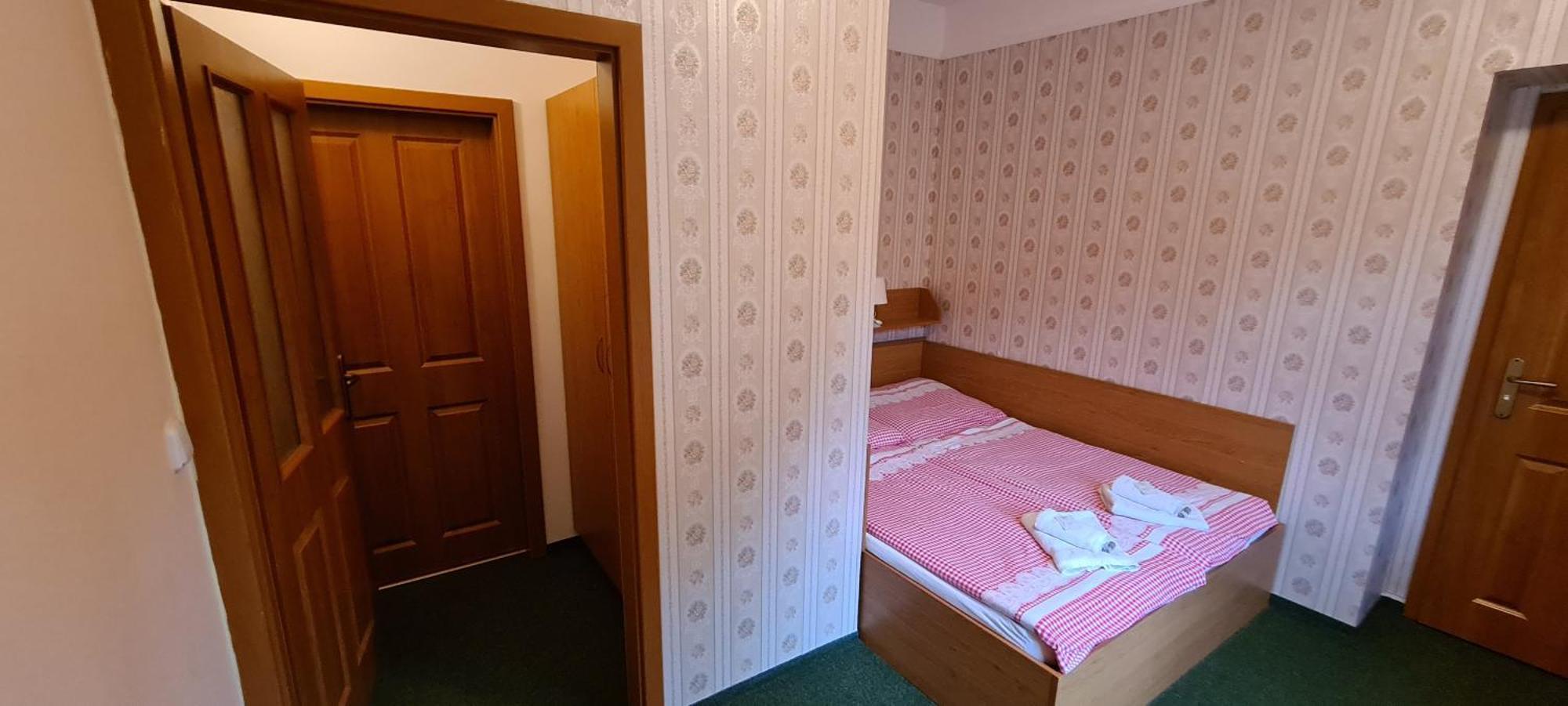 Horske Ubytovani Kralovsky Dvur Na Bilem Potoce Hamry  Room photo